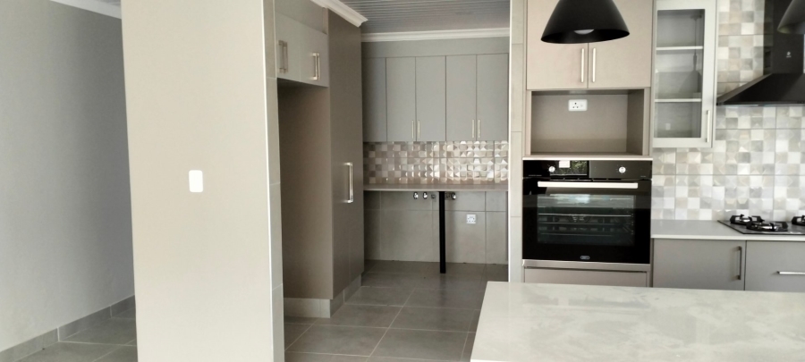 3 Bedroom Property for Sale in Dana Bay Western Cape